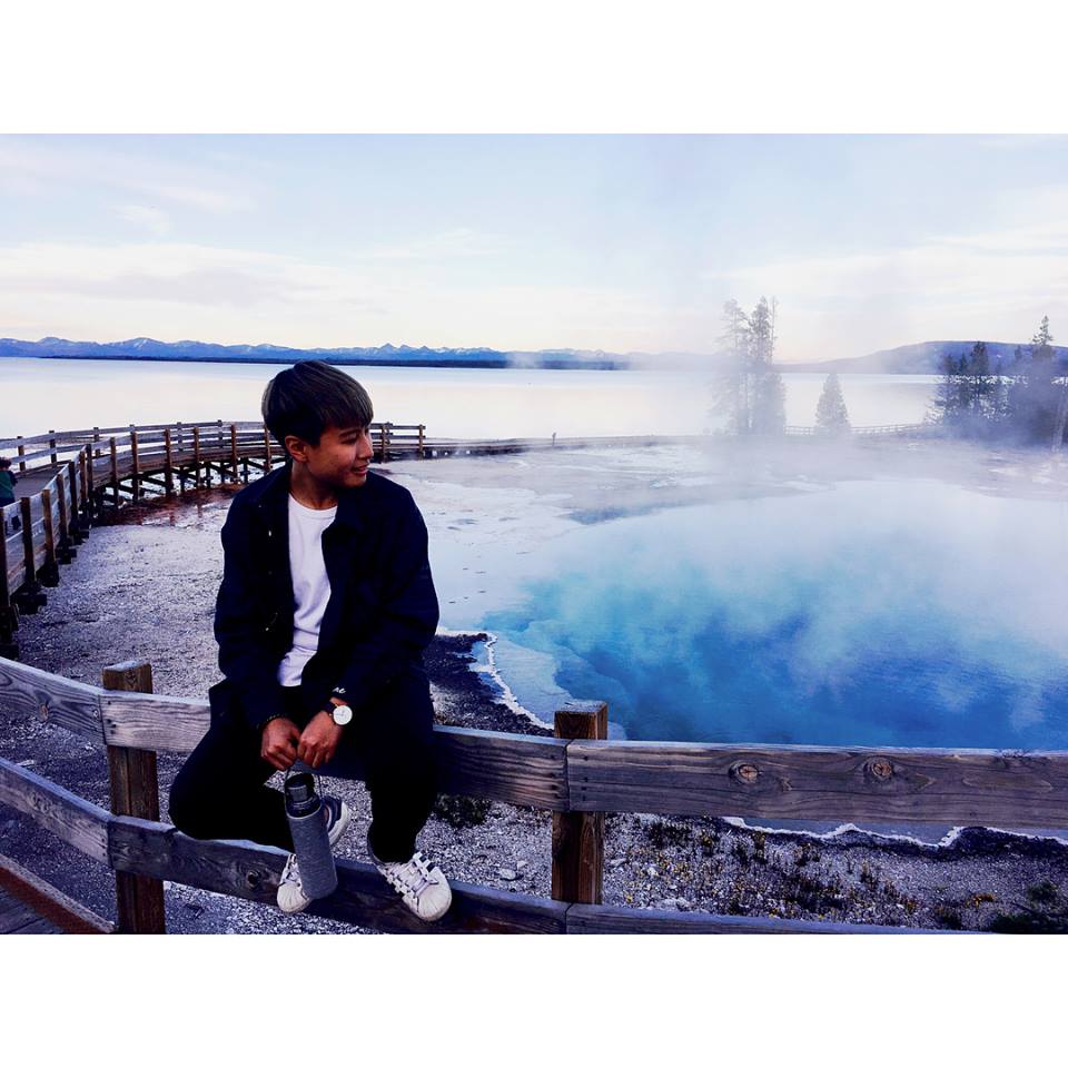 Yellowstone_賴苡阡(1)喜歡這個hot spring的湛藍1